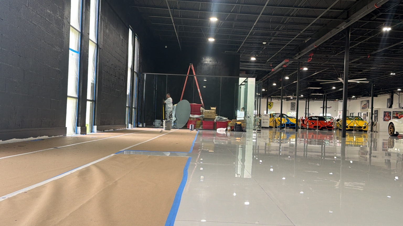 Trabajo en Carrio Motor Cars Showroom