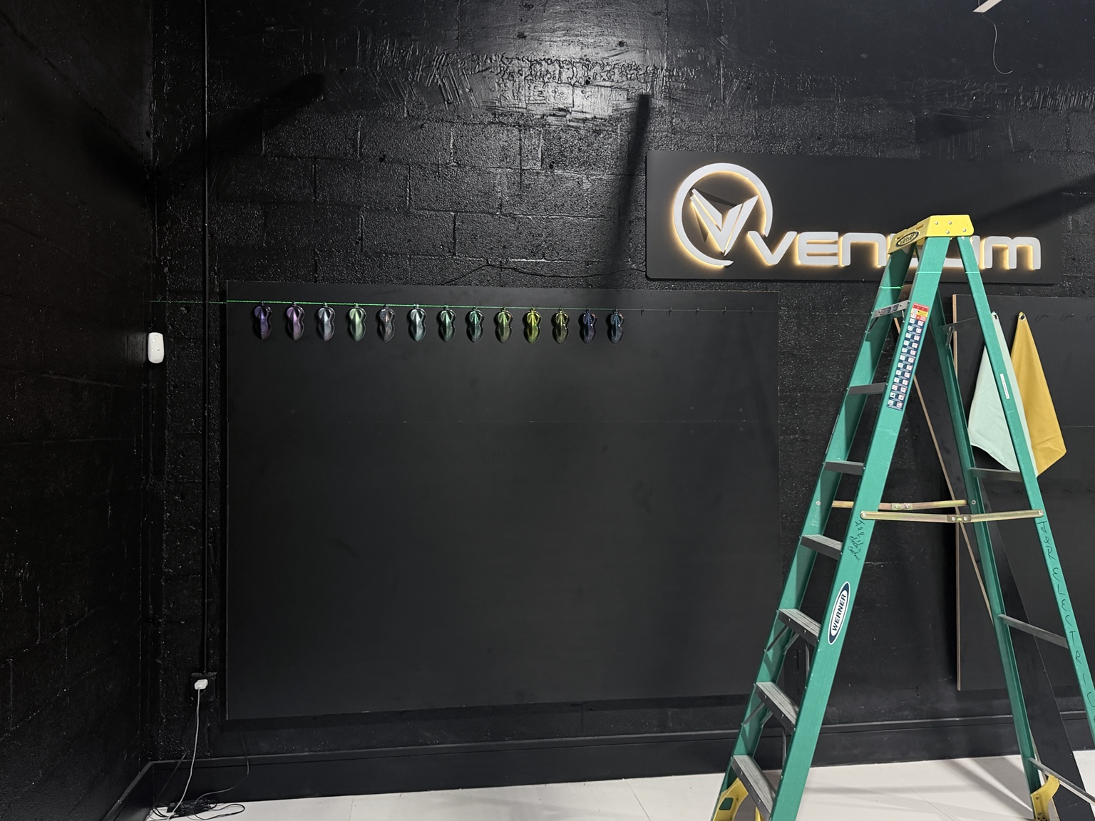 Trabajo en Carrio Motor Cars Showroom